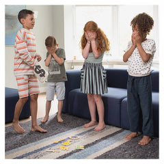 Hotul, joc de atentie si memorie