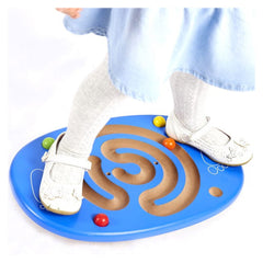 Placa de echilibru cu labirint